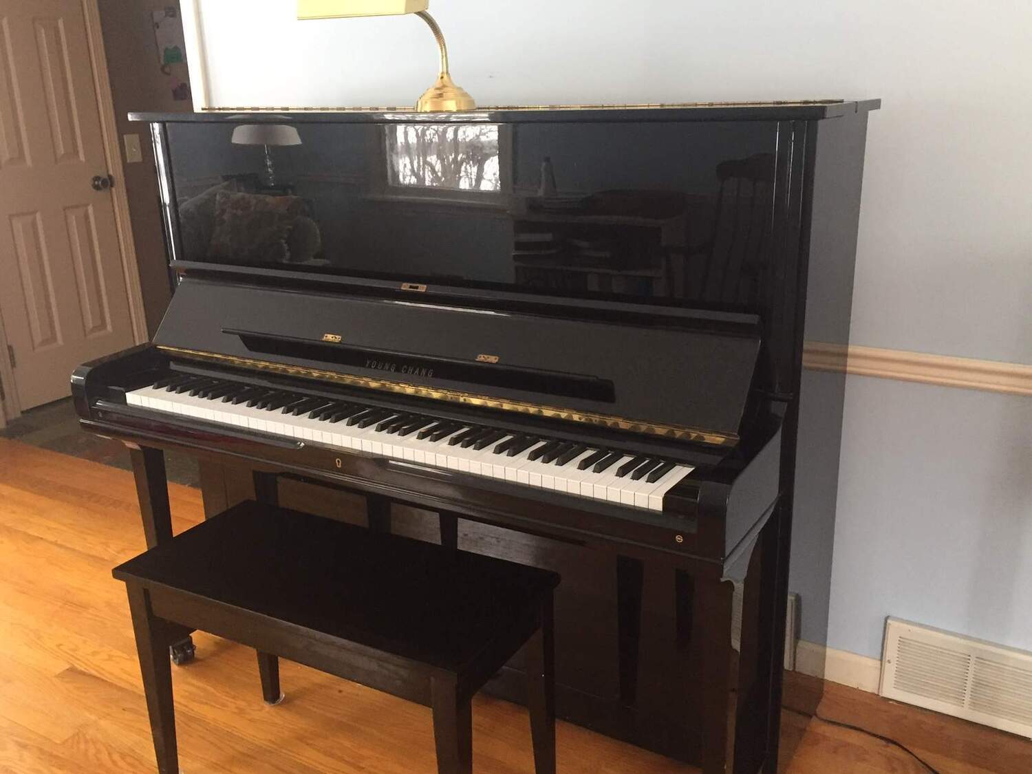 Young Chang U-131 in excellent condition