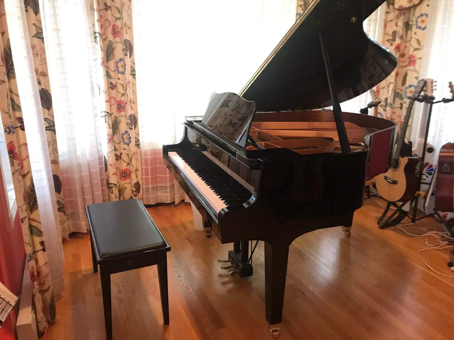 Pristine Glossy Black Beauty-Baby Grand-Tuned & Serviced