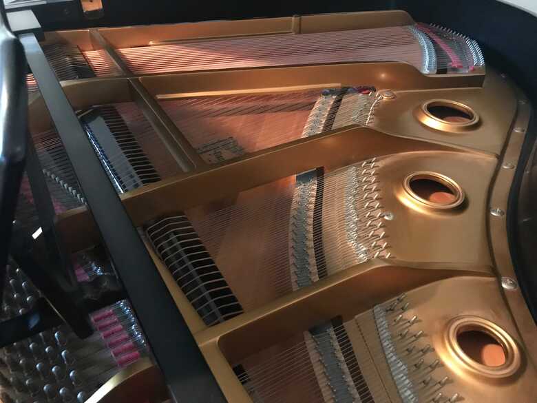 *SOLD* Young Chang Baby Grand G157, Ebony mint condition | Piano for sale