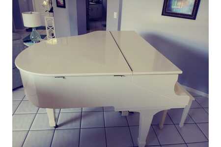 *SOLD* Young Chang G-150 Baby Grand | Piano for sale