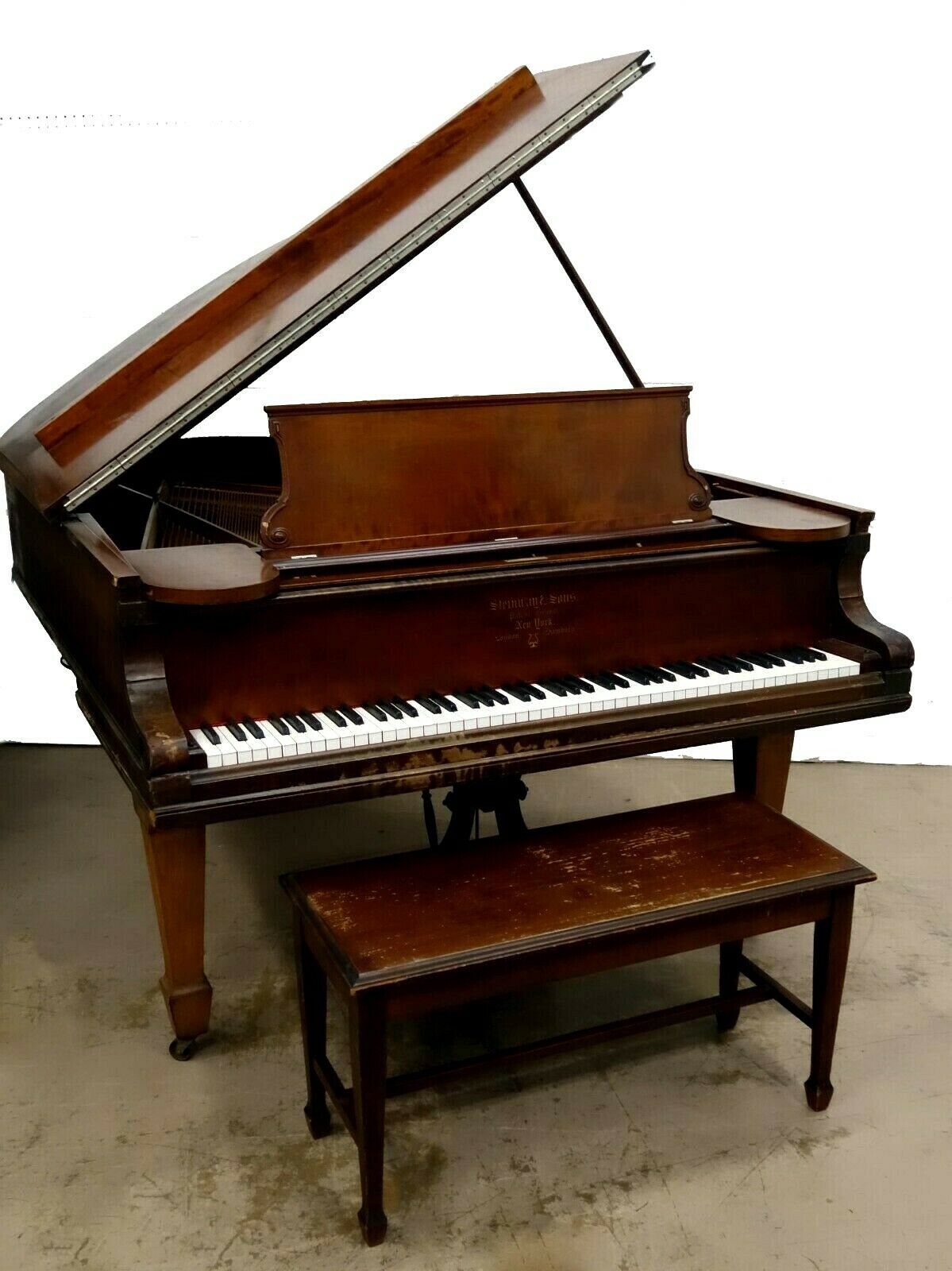 STEINWAY & SONS GRAND MODEL O GRAND PIANO