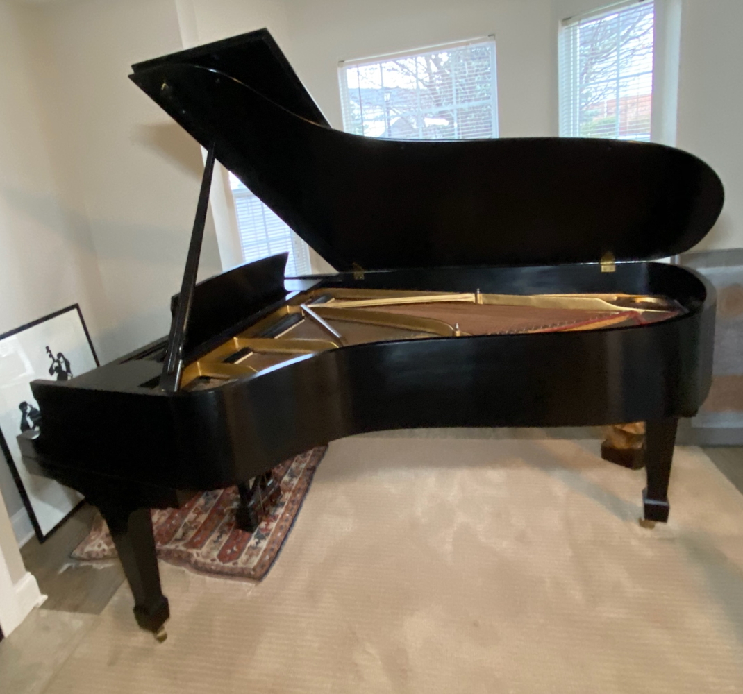 Nice Steinway B in Good Condition